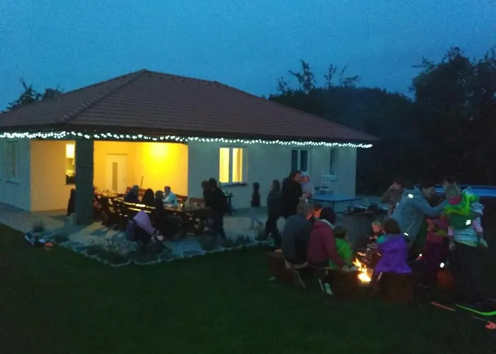 House Adrelot Сasa de vacaciones